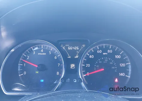 2019 Nissan Versa 1.6 Sv z USA, uszkodzony, nr VIN 3N1CN7AP8KL880327